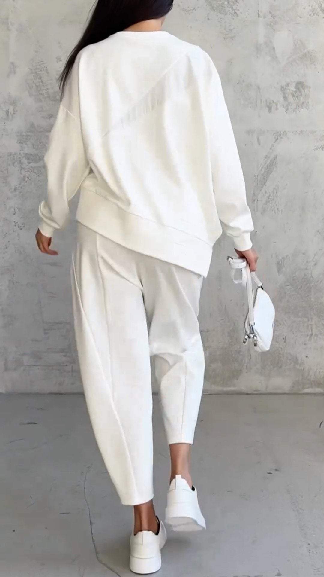 Floriana - Ensemble de deux pièces avec décolleté rond et manches longues