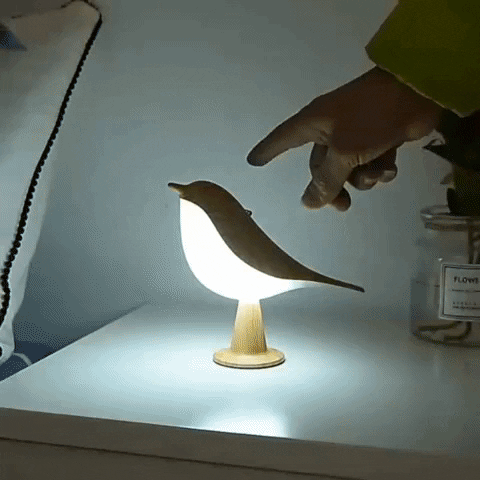 L'OISEAU CLAIR - UNE LAMPE QUI APPORTE NATURE, LUMIÈRE ET SÉRÉNITÉ À VOTRE INTÉRIEUR